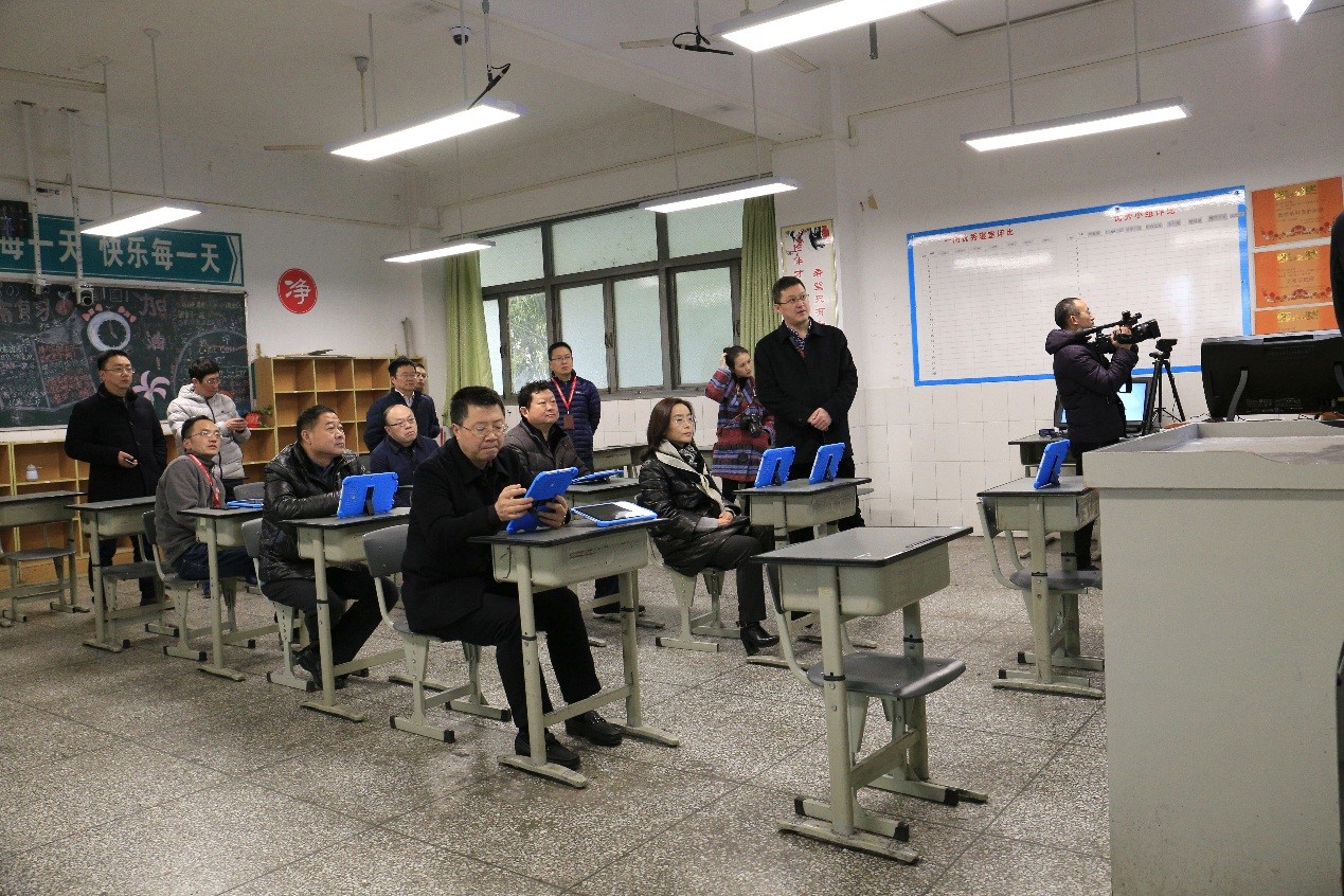 5ab467cd9abbd.jpg 5ab467cd9abbd.jpg