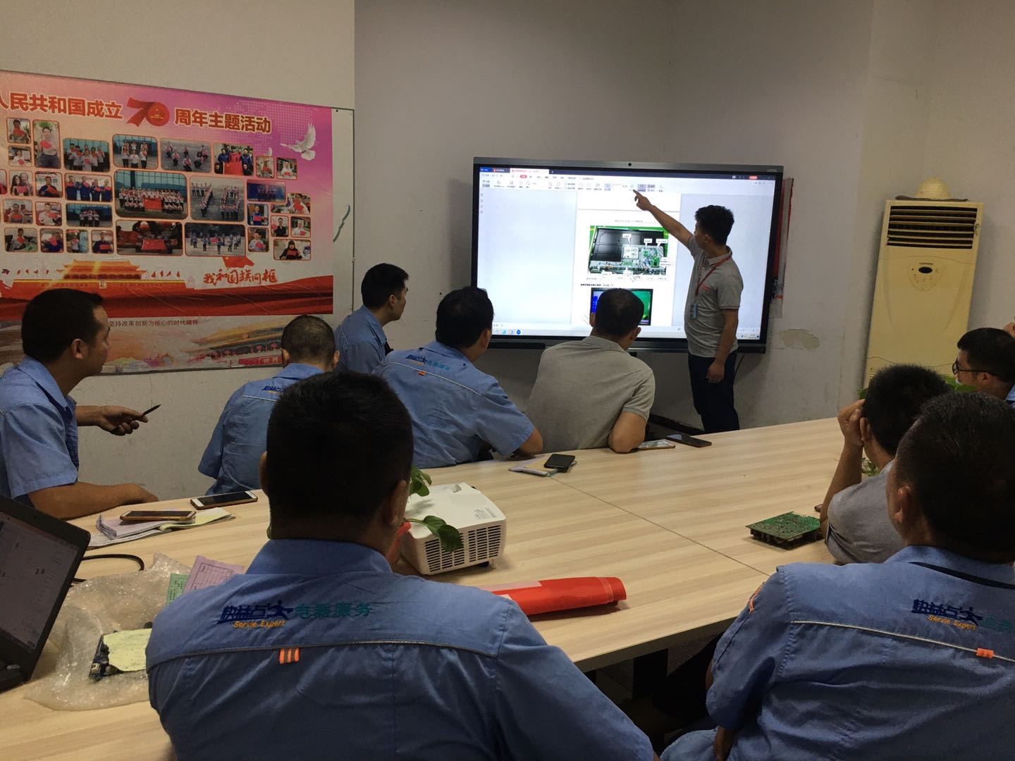 5f3d31c29e755.jpg 5f3d31c29e755.jpg